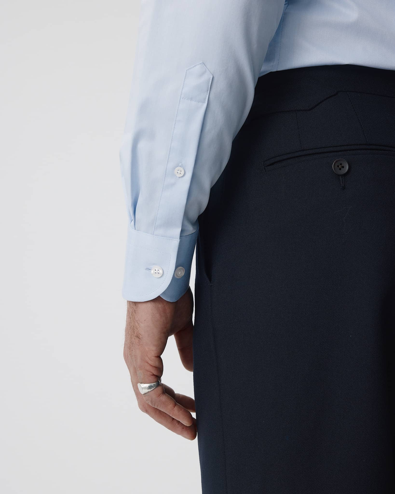 The Consultant 4.0 | Hellblau