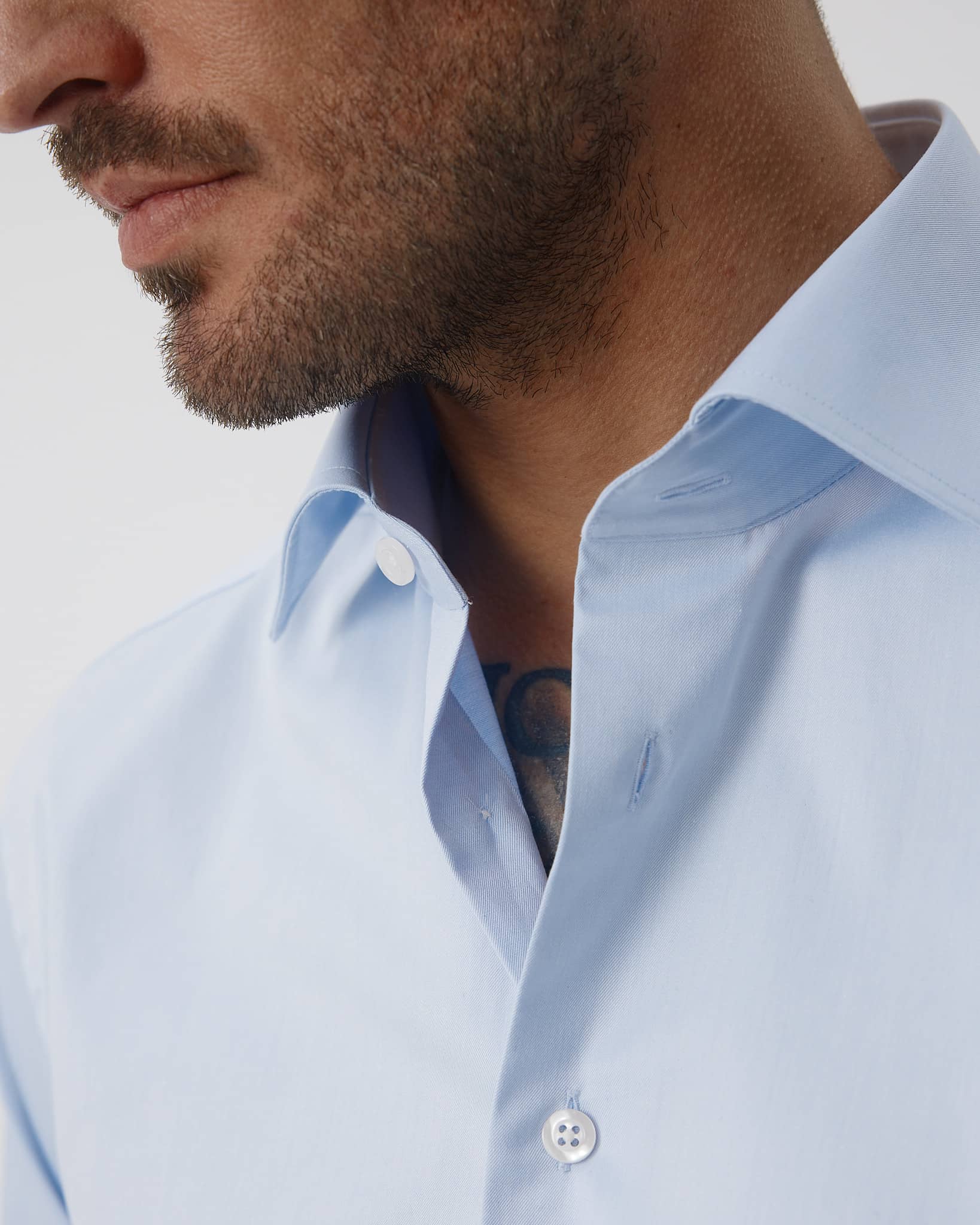 The Consultant 4.0 | Hellblau