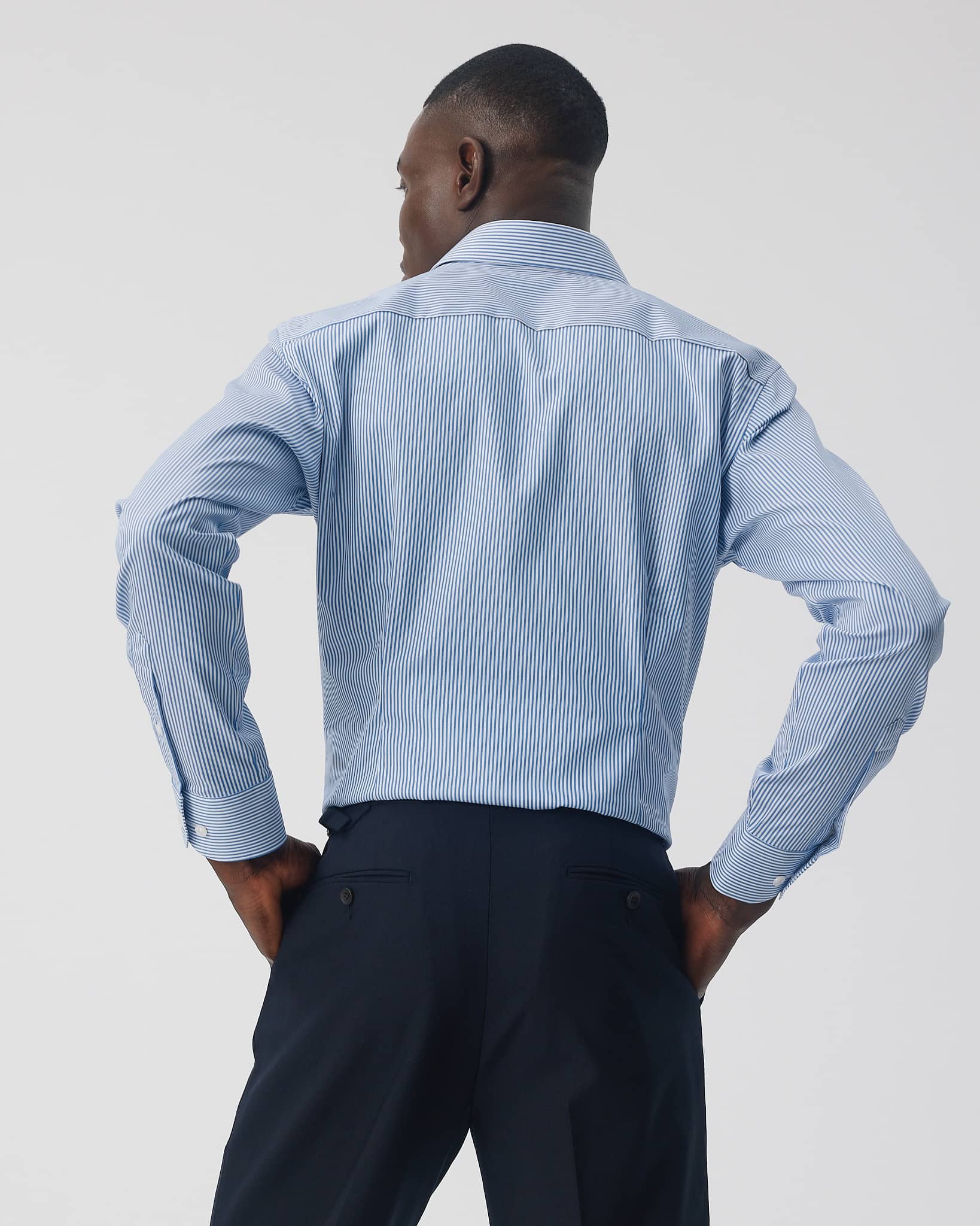 The Lawyer 4.0 | Mittelblauer Streifen