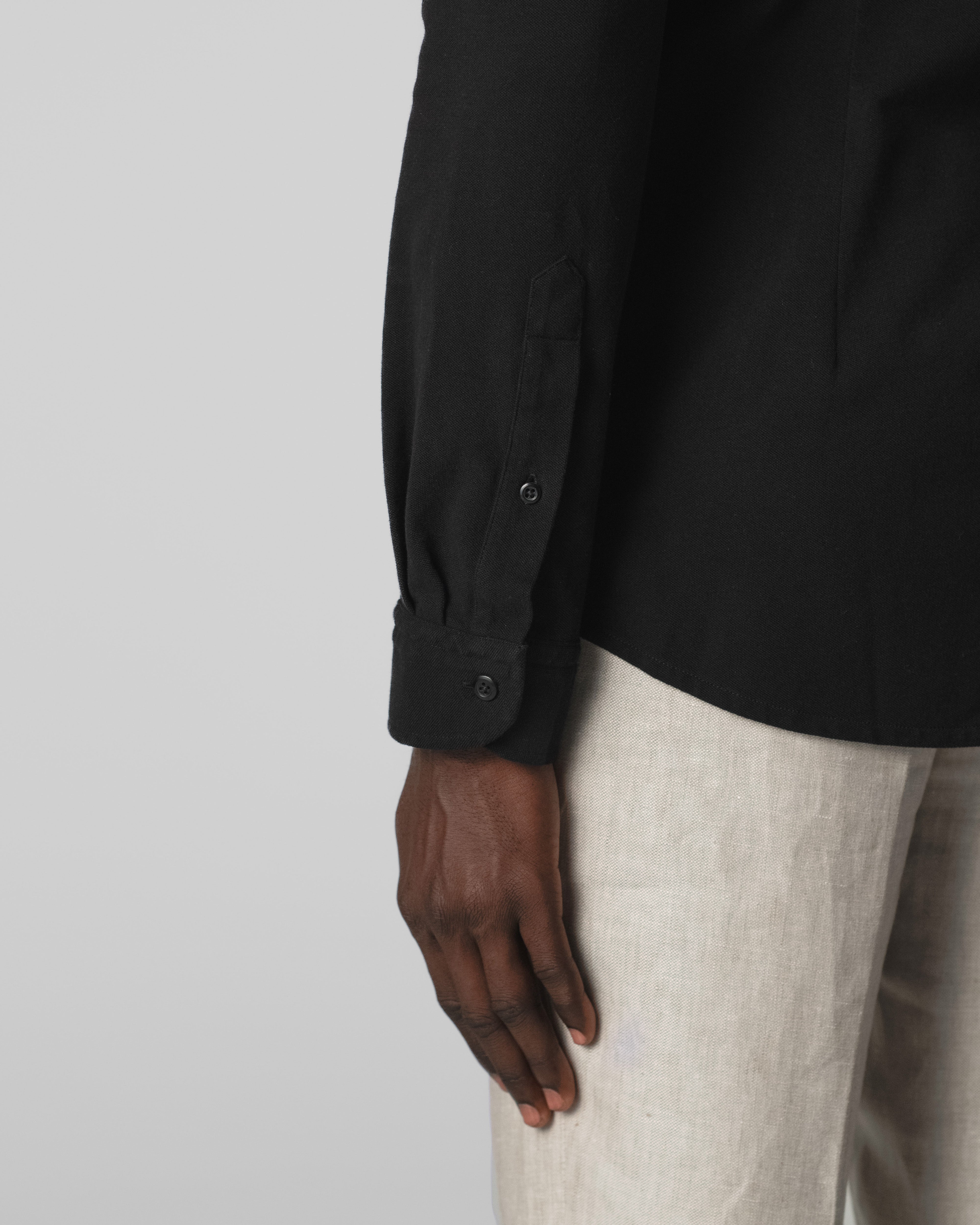 The Ambassador | Black